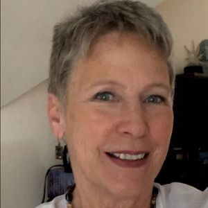 Meet your Posher, Catherine